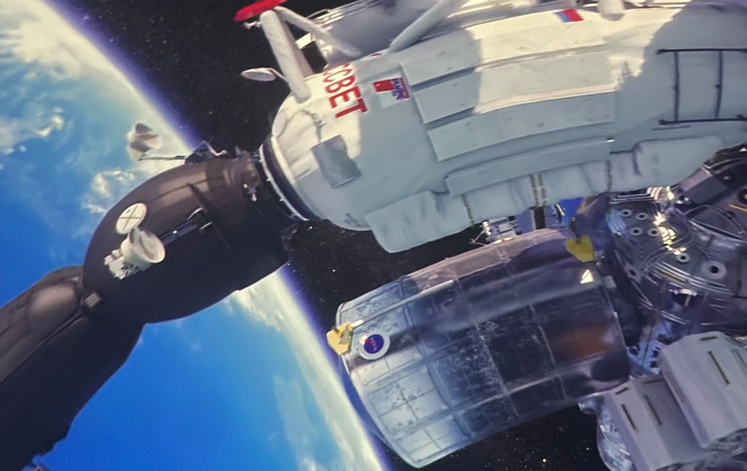 Dem Himmel so nah! - Das Schulplanetarium zu Besuch an der LTS