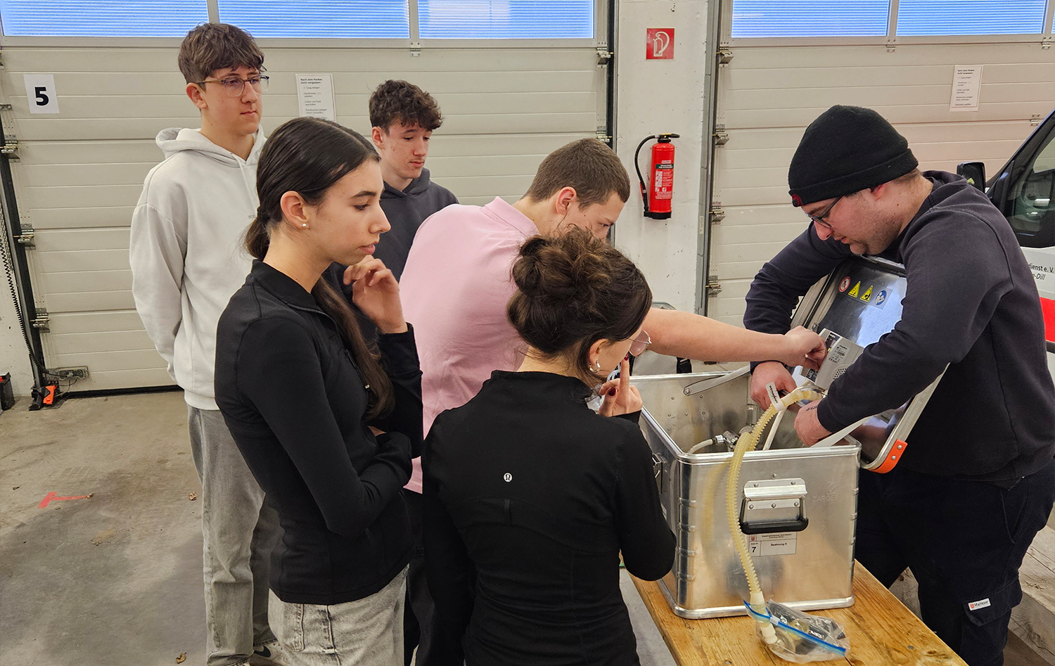 LTS - Schulsanitäter besuchen Malteser in Wetzlar 